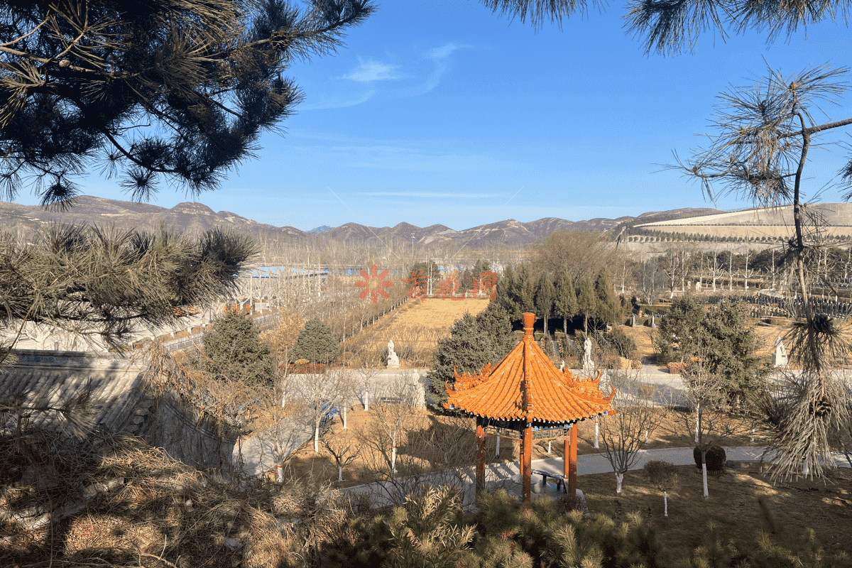 灵山宝塔环境